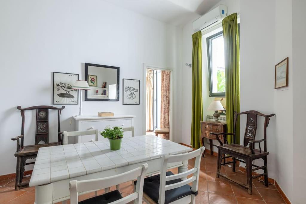 Apartment Urent - Colosseum Charming Rom